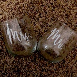 Mr and Mrs glasses